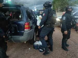 Policías atienden parto de emergencia en Nogales; trasladan bebé en estado reservado