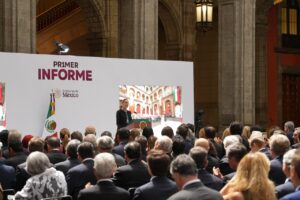 Aterrizar plan de seguridad, pide Sheinbaum a gobernadores
