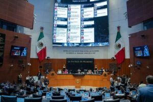 Avalan licencia a 11 ‘corcholatas’ de Morena, buscarán gubernaturas en 2027