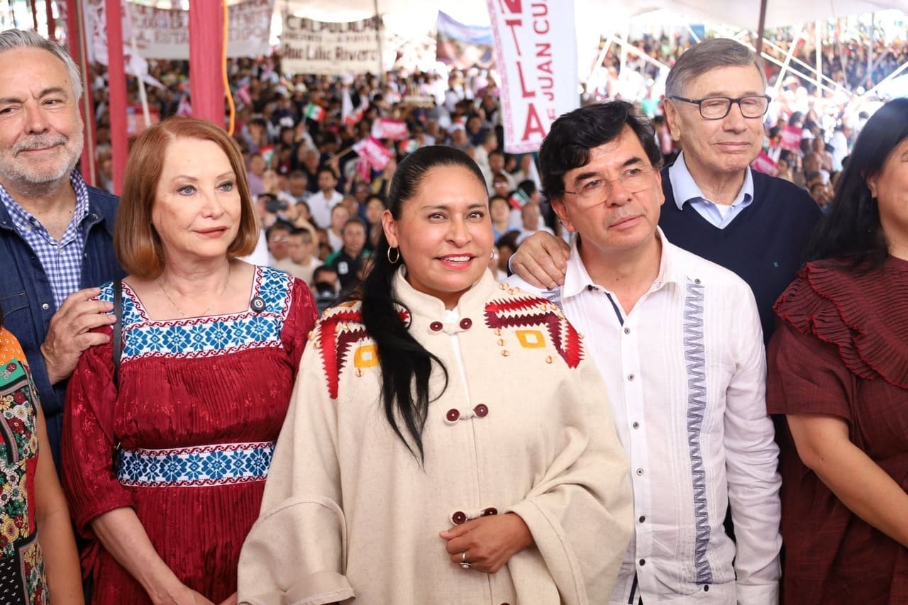 "Sin rencor, sin revancha, sin odio. México nos necesita unidas y unidos", dijo la senadora por Tlaxcala, Ana Lilia Rivera.