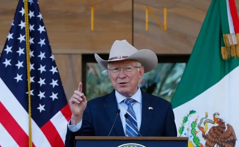 AMLO teme por lo que «El Mayo» Zambada puede revelar, advierte Ken Salazar