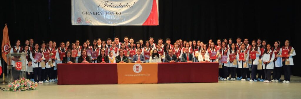 Graduó UATx a 129 Cirujanos Dentistas comprometidos con la salud de la población