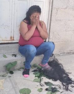 Discusión de pareja en Tlaxcala termina en presunto linchamiento; muere el hombre y trasquilan a la mujer