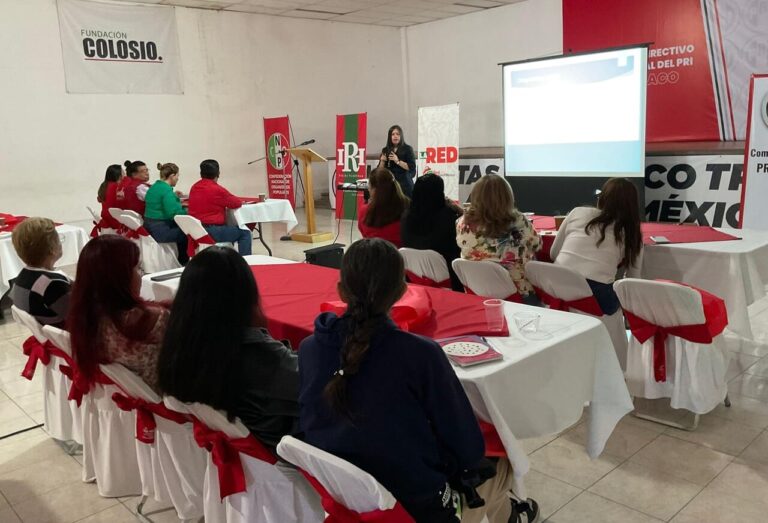 PRI Tlaxcala impulsa liderazgo de las mujeres con conferencia sobre inteligencia emocional