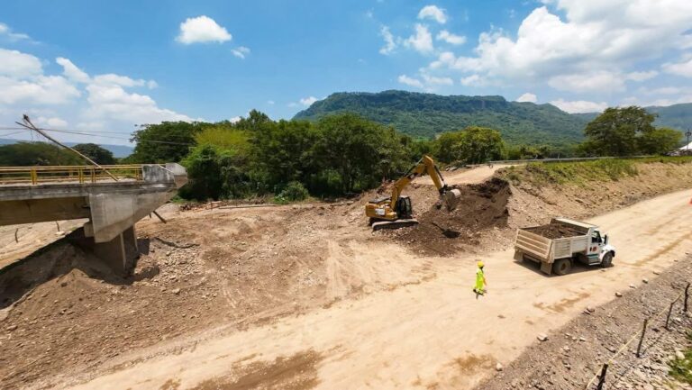 Aceleran obras en Hidalgo tras lluvias de octubre