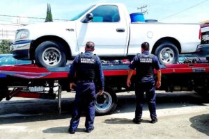 En minutos Policía Municipal de Tlaxcala recupera camioneta reportada como robada en el centro de la ciudad
