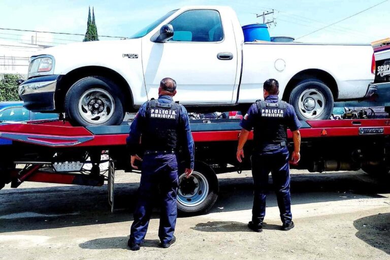 En minutos Policía Municipal de Tlaxcala recupera camioneta reportada como robada en el centro de la ciudad