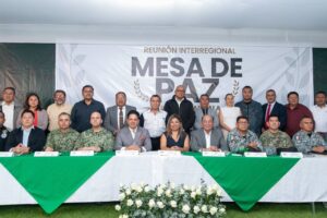 Impulsan autoridades de Tlaxcala y Puebla estrategia de seguridad en mesa de paz interregional